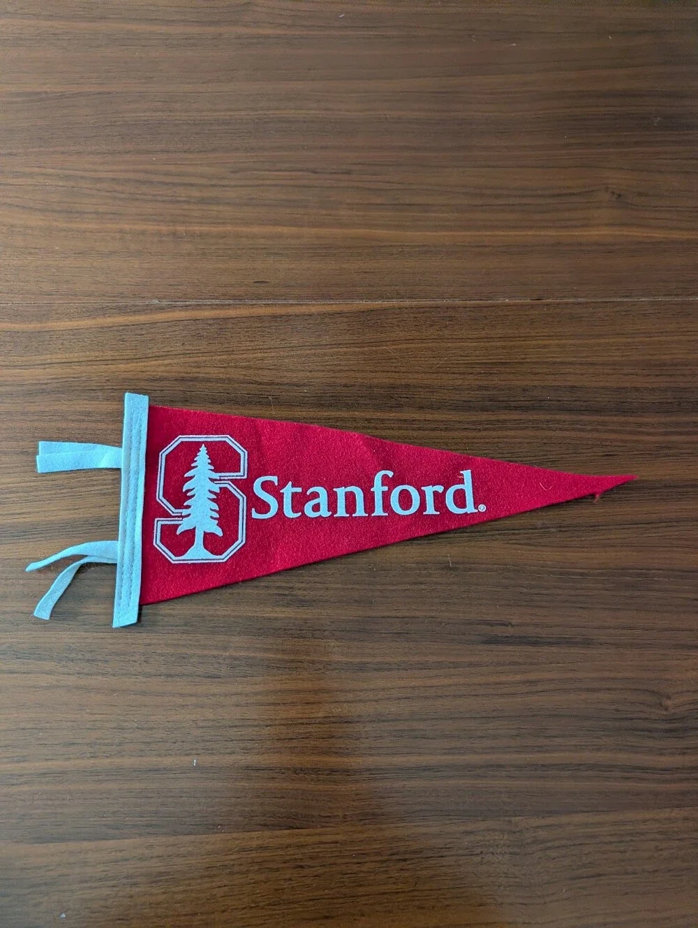 Stanford University Red Felt Pennant Pre Owned Tip Damage